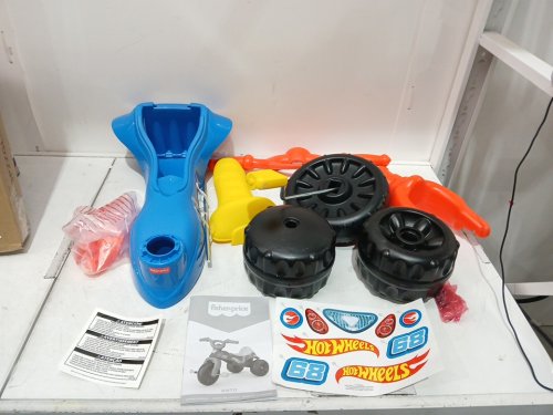 Fisher-Price Toddler Tricycle Hot Wheels Tough Trike - blue (model: gwt17-9665) image 3