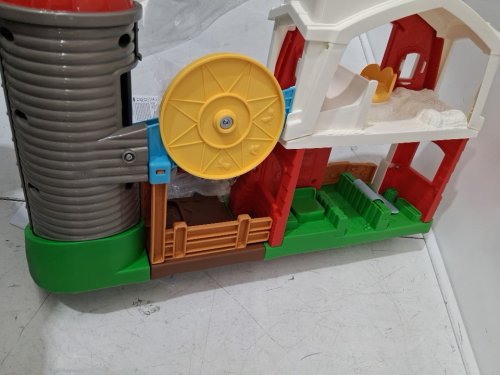 FISHER-PRICE LITTLE PEOPLE TODDLER TOY CARING FUN ANIMAL FARM PLAYSET - AGES 1+ - MULTICOLOR (MODEL: JNB87-9564) image 4