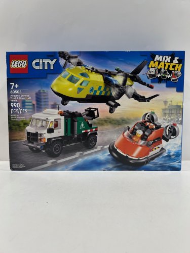 990pc Lego - city - airplane, service car and hovercraft (60505) image 3
