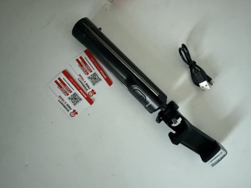 MPOW SELFIE STICK WITH 3 MODE FILL LIGHT AND REMOTE -31.10''- BLACK (MODEL:PA168A) image 3