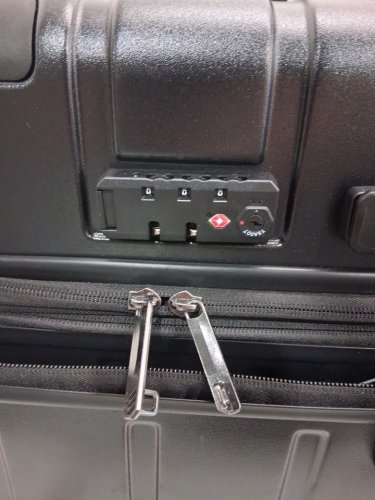 4pc Travelite Frontier with Integrated TSA lock - black (MODEL:TVL100840019) image 9