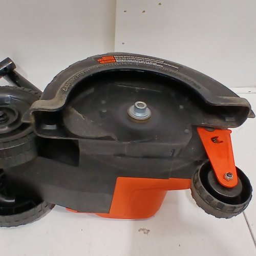 BLACK+DECKER EDGE HOG 2-1/4 HP CORDED ELECTRIC LANDSCAPE EDGER & TRENCHER TOOL (MODEL: LE750) image 2