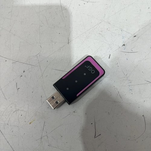 OGf WIRELESS apple CARPLAY ADAPTER -  BLACK/PINK image 2