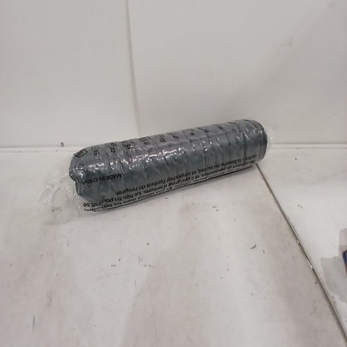 Electric Heating Pad with 6 heat settings and timer - 12" x 24" - grey image 2