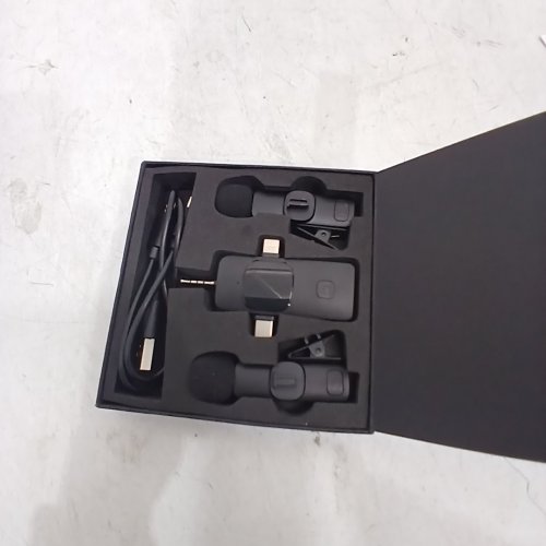 3pc WIRELESS lavalier MICROPHONE SET - BLACK image 2
