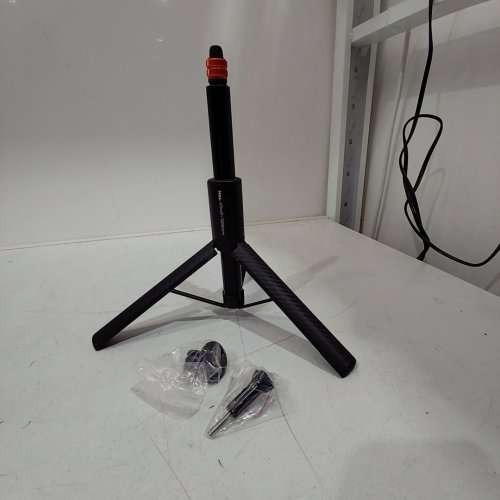 K&F CONCEPT ADJUSTABLE PORTABLE TRIPOD STAND - MAX HEIGHT 47" - BLACK (MODEL: ms21) image 2