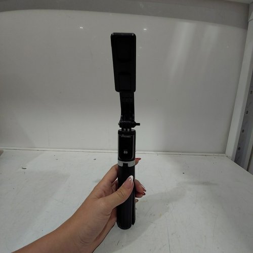 ANXRE multi-use selfie stick and tripod stand with remote - 50" - black - (Model: ANXST01BL) image 2