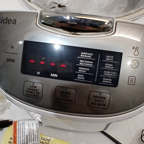 MIDEA LOW SUGAR FUNCTION RICE COOKER WITH STAINLESS STEEL STEAMER - 6 CUP - WHITE (MODEL: 1993090) image 2