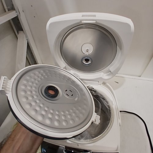 MIDEA LOW SUGAR FUNCTION RICE COOKER WITH STAINLESS STEEL STEAMER - 6 CUP - WHITE (MODEL: 1993090) image 5