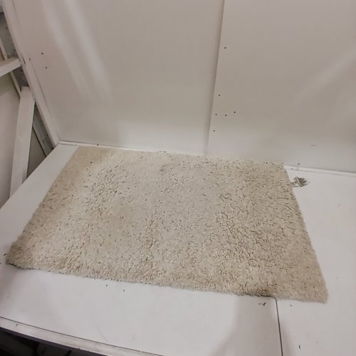 ROOTS HOME ANTI-SLIP BATH MAT - 22" X 36" - OFF-WHITE BEIGE (MODEL: 1002867) image 2