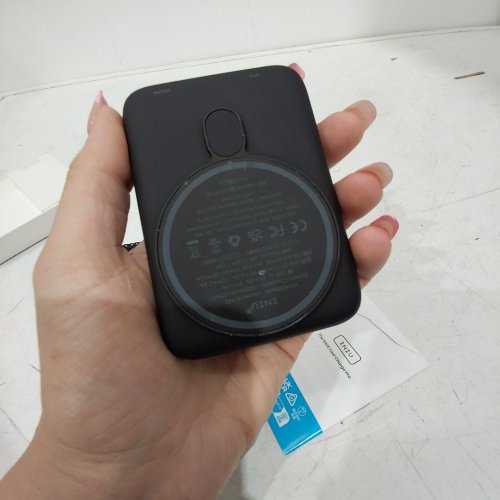 INIU MagPro Magnetic Power Bank - 7.5W Max Wireless, 20W Max Wired - 10000mAh - Black (Model: BI-B43) image 3
