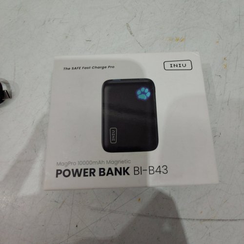 INIU MagPro Magnetic Power Bank - 7.5W Max Wireless, 20W Max Wired - 10000mAh - Black (Model: BI-B43) image 4