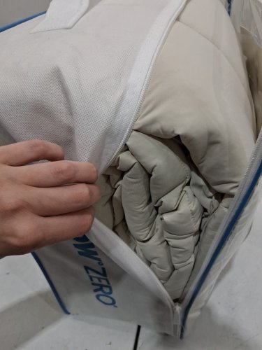below zero cooling duvet, soft touch & cool sensation - 90" x 98" - queen - Champagne (model: 4526441) image 3