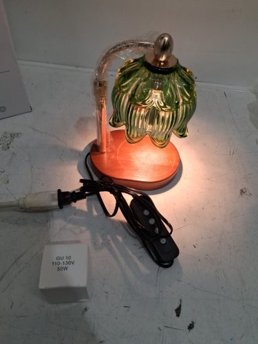 geezo fragrance candle warmer lamp with 2 bulbs - retro wood base/green glass shade image 4
