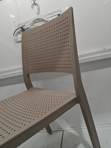 multipurpose Scab Commercial Stacking Chair - 300lbs cap - beige (model: 1975499) image 3