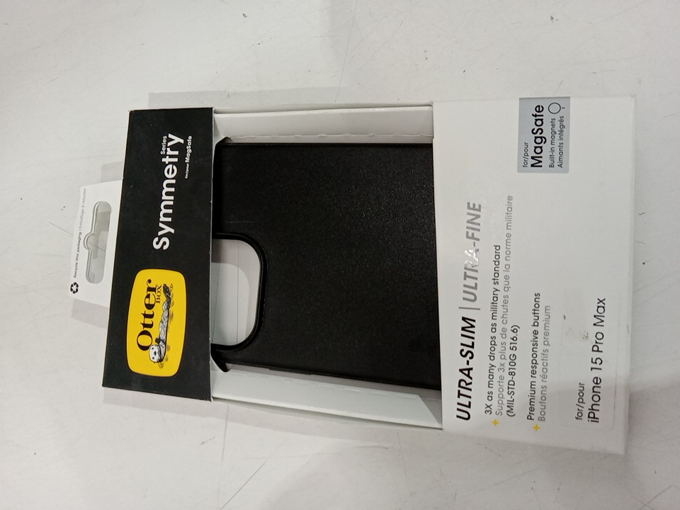 OtterBox Symmetry Case with MagSafe for iPhone 15 PRO MAX - BLACK image 2