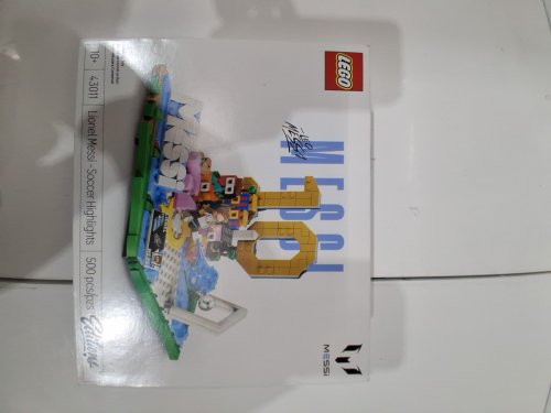 500pc LEGO Lionel Messi – Soccer Highlights (MODEL: 43011 / 1939201) image 2