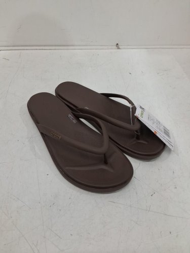 women Crocs Miami Round Toe Flip Flops - 9 - Coffee/Brown image 2