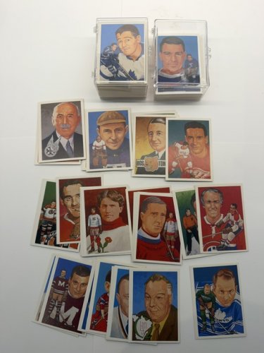 200APPX HOCKEY HALL OF FAME 1983 HOCKEY CARDS image 9