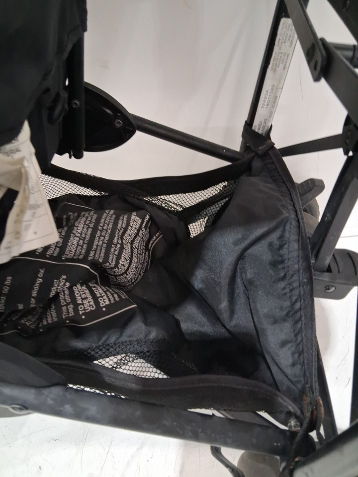 INGENUITY SUMMER INFANT 3DLITE CONVENIENCE STROLLER - 50lb cap - geometric black/grey image 10