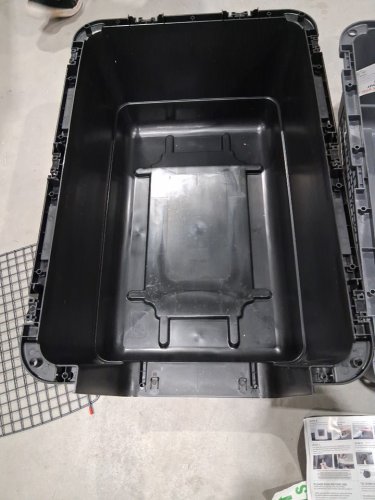 SPORT PET AIRLINE PLASTIC DOG KENNEL - EXTRA LARGE - GREY/BLACK (MODEL: 22130315) image 10