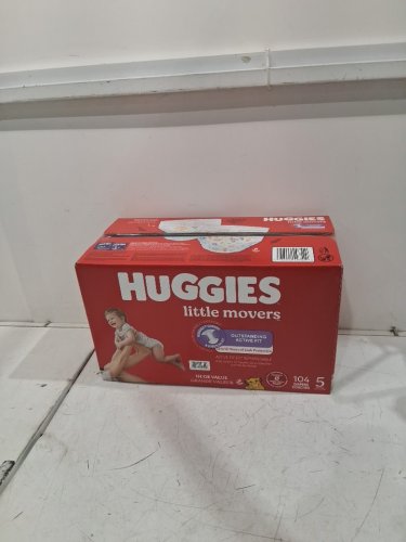 104PK HUGGIES LITTLE MOVERS DIAPERS - SIZE 5 image 2