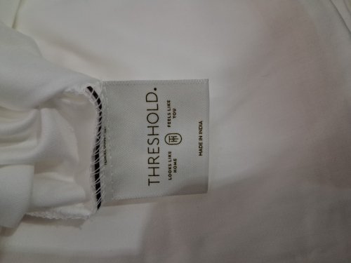 THRESHOLD TENCEL BREATHABLE DUVET COVER - FULL/QUEEN - WHITE (MODEL: T1398) image 4