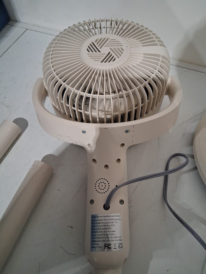 costway Oscillating Pedestal Fan with 8 Speeds Remote and 12H Timer - white (model: es10670us-wh) image 5