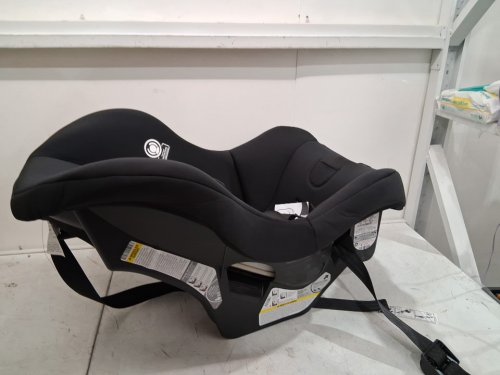 cosco scenera 5-point harness infant car seat with cup holder - 40lbs max - black (model: ‎22183CKOT) image 6