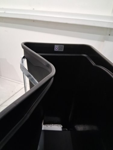 SIMPLEHUMAN UNDER COUNTER PULL OUT TRASH CAN - 30L - BLACK (MODEL: CW1124) image 5