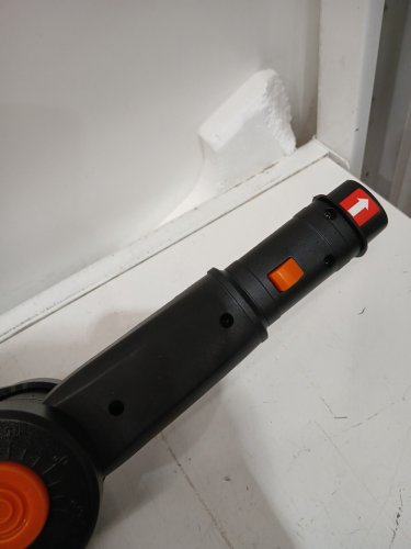 WORX POWER SHARE 2-IN-1 EXTENDABLE CORDLESS HEDGE TRIMMER *tool only*- 20" BLADE/20V - ORANGE (MODEL: WG252.9 image 2