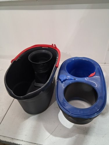 vileda easywring rinseclean spin mop & bucket system with reusable microfiber mophead & extendable handle - blue image 4