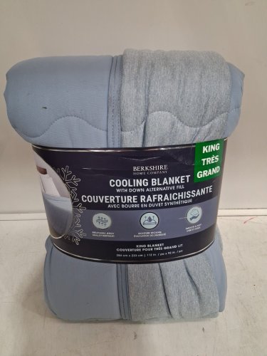 BERKSHIRE lightweight cooling blanket - king - blue (model: 1986201) image 2