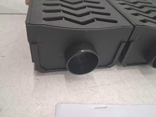 5PK VEVOR Trench Drain System with plastic grates and 5 end caps - 39.5" x 5" - black(model:ID80* 36MM) image 3