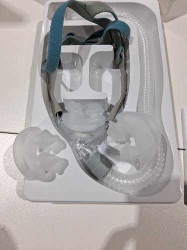 P2 NASAL PILLOW CPAP INTERFACE WITH 3 SIZES image 5