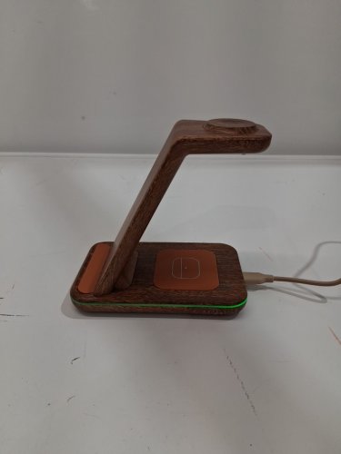 3-IN-1 WIRELESS CHARGING STATION - IPHONE 11-17 - WOOD FINISH image 2