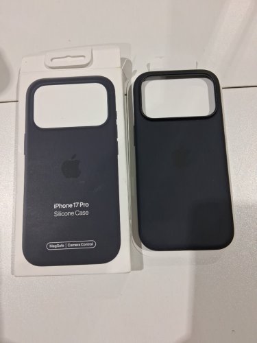 iPhone 17 Pro Silicone Case with MagSafe & CAMERA CONTROL - BLACK (MODEL: A3559) image 2