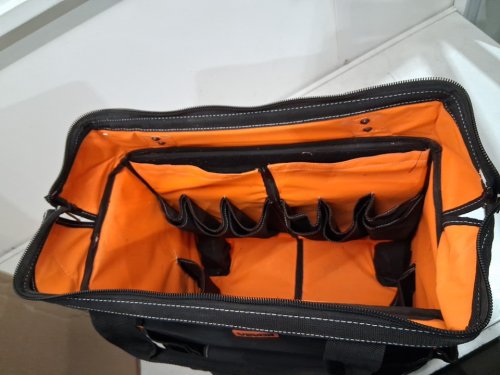 VEVOR HEAVY DUTY ROLLING TOOL BAG ON WHEELS WITH 25 POCKETS ADJUSTABLE TELESCOPING HANDLE & STABLE BASE - 110LBS CAP - BLACK (MODEL: 15YC600Y) image 5