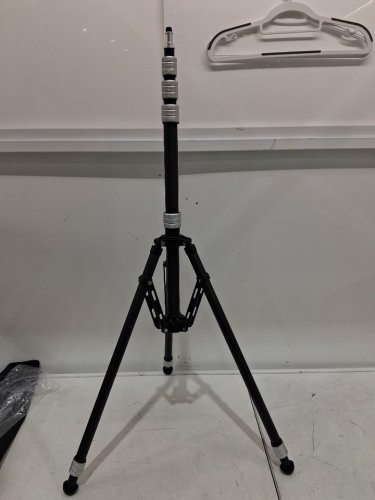 NEEWER Carbon Fiber Lightweight Tripod Stand with Reversable Legs - 32" to 102" - Black / Grey (Model: ST260C) image 5