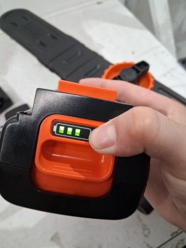 Black & Decker 40V MAX Cordless Lithium-Ion Chainsaw - 12" - Black/Orange - (MODEL: ‎LCS1240) image 7