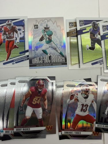 95 ASSTD FOOTBALL CARDS image 15