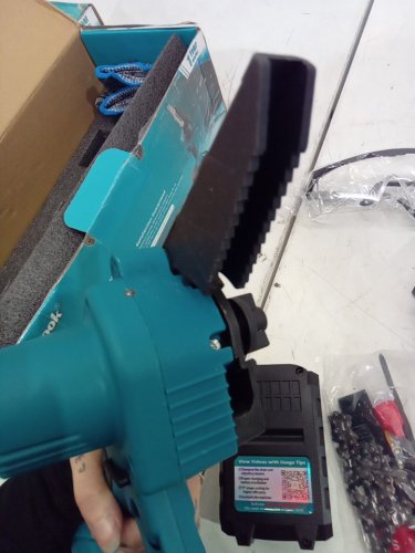 PEEKTOOK CORDLESS battery-operated MINI lightweight CHAINSAW - 21V - 6" - Blue (Model: 002010) image 5