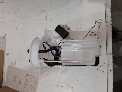 Electric Fuel Pump Module Assembly Compatible With 1998-2010 VW Beetle, 1999-2006 Golf, 1999-2005 Jetta (model: fp8424moz-c) image 2