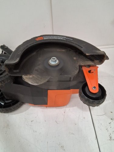 BLACK + DECKER 2-IN-1 CORDED LANDSCAPE EDGER & TRENCHER 12AMP - 1" - 1.5" DEPTH - BLACK/ORANGE (MODEL: LE750) image 5