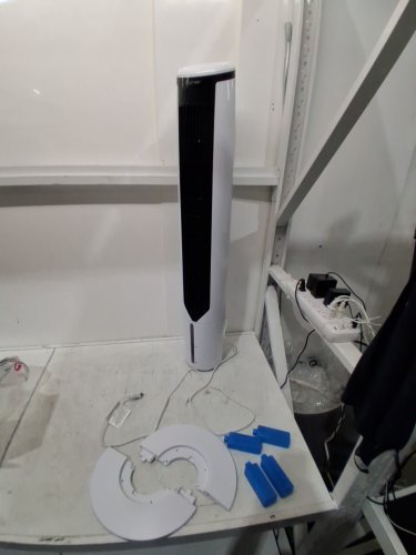 COSTWAY EVAPORATIVE OSCILLATING TOWER FAN/EVAPORATIVE AIR COOLER - 41" - BLACK/WHITE (MODEL: ES10083US) image 3