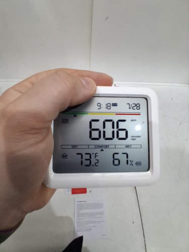 SwitchBot Meter Pro Indoor Air Quality Monitor CO2 Detector - CO2 Monitor, Temperature, Humidity, Monitor with APP, Bluetooth Air Quality Tester - white (MODEL: w4900010) image 4