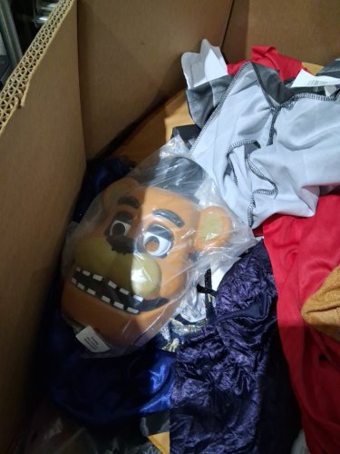 assorted MIXED item Halloween costume MYSTERY PALLET - VARIOUS costumes - aprox 150+ (PALLET #5) image 9