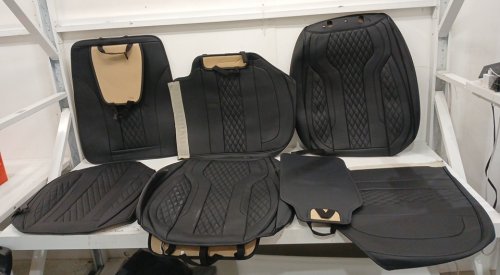 4pc FEINEPRO Faux Leather Universal Car Seat Covers - Black image 3