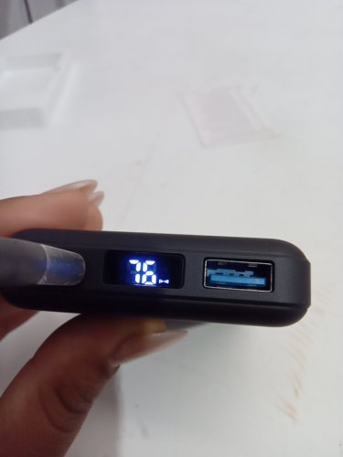 podoru MAGSAFE wireless power bank WITH FOLDING MAGNETIC STAND - 5W/7.5W/10W/15W - 10000mah - black (model: kt-d009) image 4