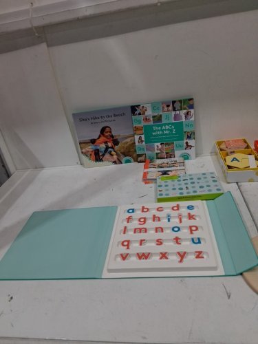 Lovevery Reading Skill Set, Learn to Read for Pre-K and Kindergarten, Fun Phonics Games and Books image 5